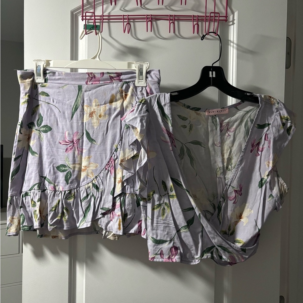 Blue blush floral ruffle set in medium
